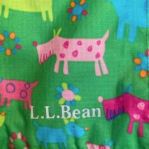 Kids Rain Coat - LL Bean - Size 5-6 Kids